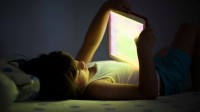 La réalité virtuelle, les écrans et les Smartphones : une drogue dure pour les enfants, selon le pyschothérapeute Nicholas Kardaras