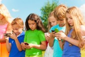 Le smartphone piège nos enfants dans l’enfer pornographique