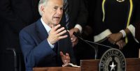 Le gouverneur du Texas signera une loi empêchant la création de villes sanctuaires