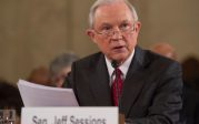 Le futur ministre de la justice de Trump, Jeff Sessions, auditionné par le Sénat