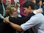 Le billet<br>Justin Trudeau, la Canadienne, le sentiment et l’énergie : la politique du Hug