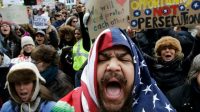 Immigration : Trump ferme la porte aux pays à risque terroriste, les médias du système aboient contre la « stigmatisation de l’islam »