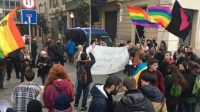 Philippe Ariño homosexuel chasteté harcelé LGBT Barcelone