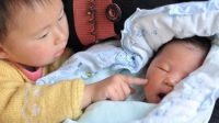 La Chine envisage des avantages fiscaux pour les familles avec deux enfants