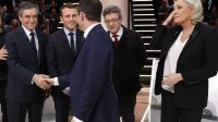Fillon Pen Macron Mélenchon Attaque Candidat Antisystème