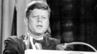 John Kennedy socialiste mou Soviétiques globaliste immigrationniste