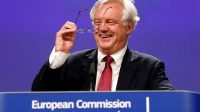 Début négociation Davis Barnier hard Brexit europhiles riposte