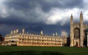 La chute des universités britanniques les plus prestigieuses dans les classements attribuée à la discrimination positive