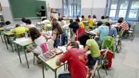 normalité mineurs transsexuels programme scolaire Partido Popular Andalousie Espagne