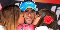 La pédale en révolution&nbsp;: à la Vuelta, plus de femmes pour embrasser les vainqueurs