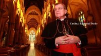 Dans “The Wanderer”, le cardinal Burke évoque Fatima, la consécration de la Russie et la « bataille décisive » à propos de la famille