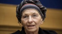 Emma Bonino signe pétition libéraliser avortement Italie femme politique