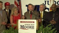 Primaire républicaine en Alabama : le juge Roy Moore, candidat au Sénat, inflige une cuisante défaite à l’Establishment