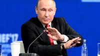Poutine menace bloquer Facebook 2018