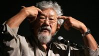 Renoncer à la croissance économique pour lutter contre le réchauffement climatique&nbsp;: David Suzuki parle clair