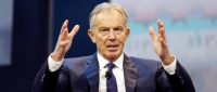 Tony Blair, qui a ouvert les frontières du Royaume-Uni à l’immigration massive, prétend aujourd’hui qu’on peut les fermer sans le Brexit
