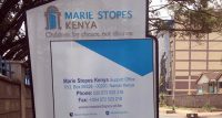 Marie Stopes International distribue des implants contraceptifs aux mineures au Kenya, à l’insu de leurs parents