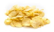 Chips et autres gâteaux vont perdre leur belle couleur dorée au Royaume-Uni – à cause de l’UE