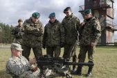 Rt.com dénonce « l’hystérie » croissante alors que la Pologne obtient l’autorisation d’acheter pour 500 millions de dollars d’armes aux Etats-Unis