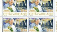 timbre Vatican effigie pape François mémorial génocide Arméniens