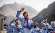 En Chine, les écoles primaires de l’Armée rouge inculquent le patriotisme et le communisme aux enfants
