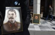 Déprogrammation d’une comédie noire sur la mort de Staline en Russie