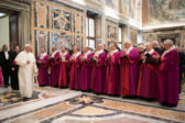 Discours à la Rote romaine : le pape François porte la conscience au pinacle (et dénonce ceux qui s’accrochent à la tradition…)