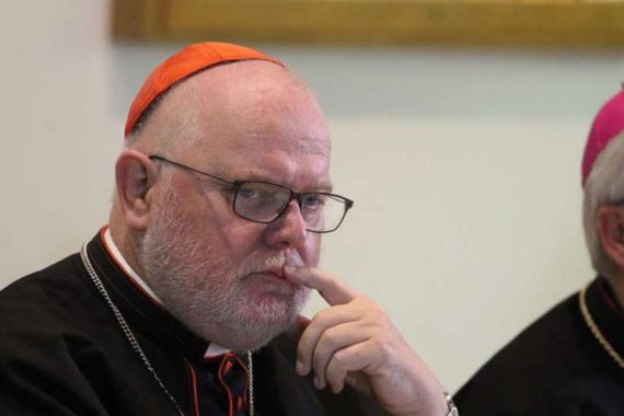 bénédiction couples homosexuels cardinal Reinhard Marx rétropédalage