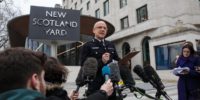 Le chef de l’antiterrorisme au Royaume-Uni propose de retirer aux islamistes et aux gens d’extrême droite la garde de leurs enfants
