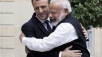 Emmanuel Macron et Narendra Modi président l’inauguration de l’Alliance solaire internationale à New Delhi – sous le signe des védas