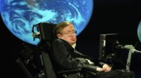 mort Stephen Hawking astrophysicien britannique athée