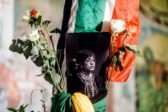 Winnie Mandela, « mère de la nation » arc-en-ciel : mort en Afrique du Sud d’un mythe anti-raciste communiste