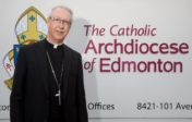 L’archevêque d’Edmonton dénonce la « clause avortement » du programme de jobs d’été du gouvernement canadien
