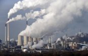Taxation des émissions carbone : la Chine globaliste s’y met, la France de Macron continue, l’Amérique de Trump résiste