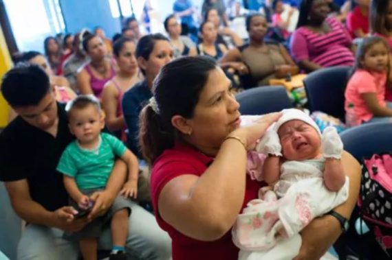 Clandestines régularisation femmes enceintes détenues Etats Unis