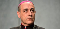 Pour défendre le pape François, Mgr Victor Manuel “Tucho” Fernandez s’en prend vertement à Mgr Carlo Maria Viganò