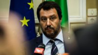 Italie Bruxelles Socialisme Paradoxe Utilise Mur Argent Peuple