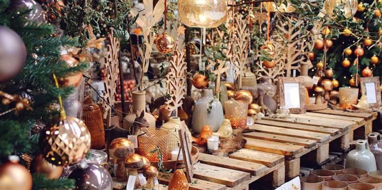 Chants Noel Magasins Cause Stress Achats Superflus