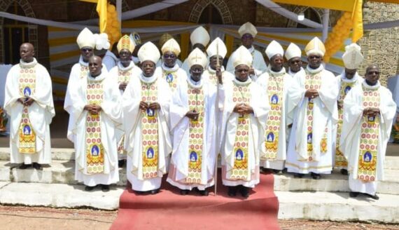 évêques Côte Ivoire homosexualité