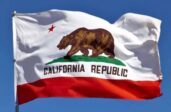 Covid : la Californie adopte une loi abrogeant la pénalisation de la « désinformation médicale »