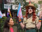Martina Navratilova éreinte le « mois de l’histoire LGBT » pour une vidéo où apparaît une Dragqueen