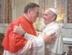 Au Synode, le cardinal Tobin prêche une inclusion différenciée pour les “LGBT” et les catholiques traditionnels