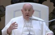 Nouvelle attaque du pape François contre la « tradition » : il dénonce « la centralité mal comprise de la liturgie »