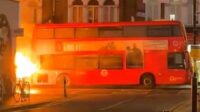 Près de 1.800 bus électriques rappelés au Royaume-Uni en raison d’un risque d’incendie