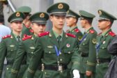 Xi Jinping réorganise l’armée chinoise : une place à part pour la guerre hybride