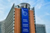 Commission européenne : 1,55 milliard d’euros pour « décoloniser » nos rues
