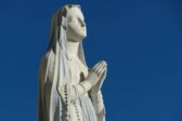 Une Vierge parturiente blasphématoire décapitée dans la cathédrale de Linz