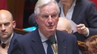 budget débat socialisme Barnier