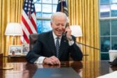 Joe Biden sème des mines anti-Trump avant de disparaître