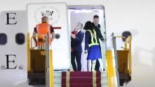 main Brigitte Macron monde